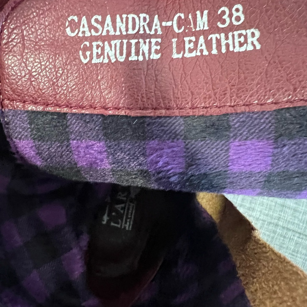 Gorgeous L’Artiste boots, worn once, size 38 = 8. Perfect condition. - Picture 11 of 16